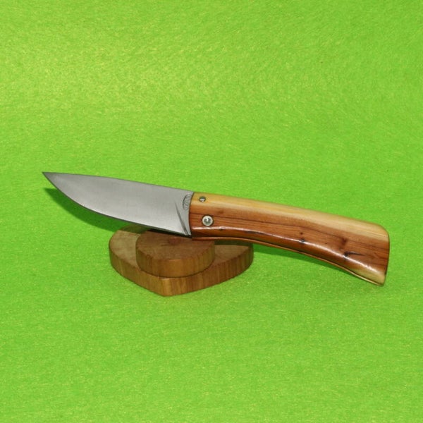 N° P253 – Couteau pliant dit à friction – Bois d’if