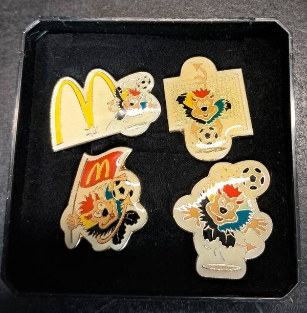 Mc Donald`s pins