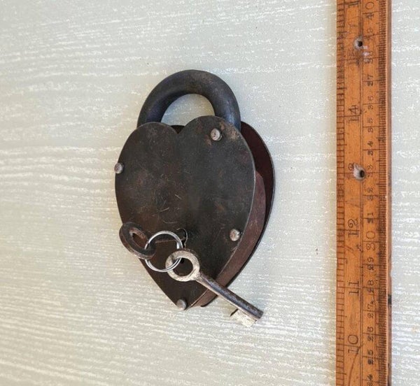 Padlock Heart Shape Antique Iron
