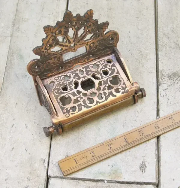 Toilet Roll Holder Victorian with Lid Antique Copper