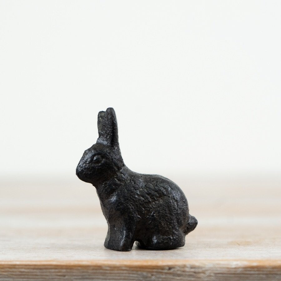 Cast Iron Bunny Table Deco