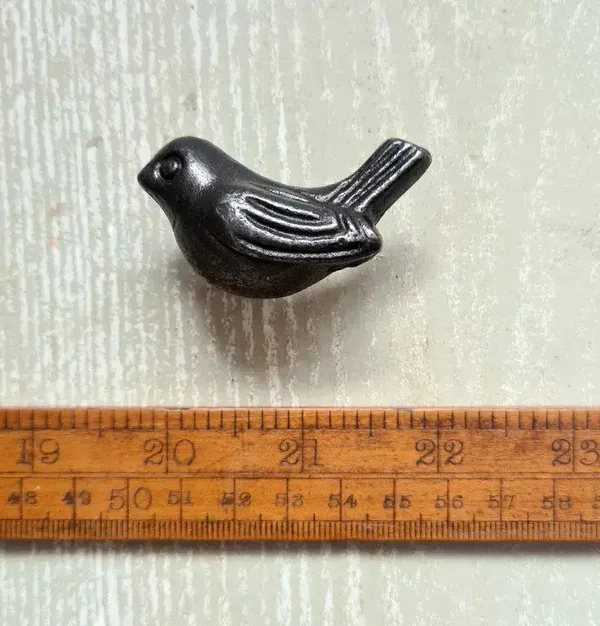 Knob Cupboard WREN BIRD