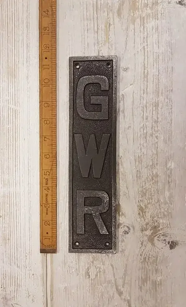 Finger Door Plate Vertical GWR