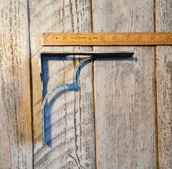 Shelf Bracket AURORA Cut-Out