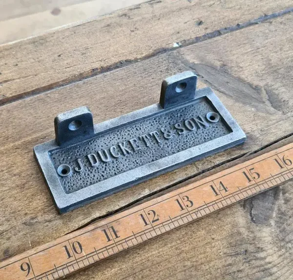 Shelf Bracket Alcove J DUCKETT