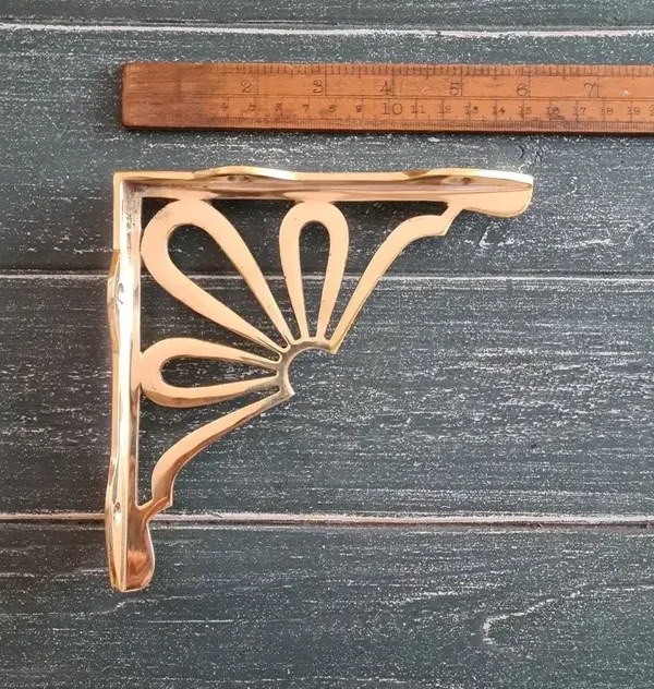 Shelf Bracket DAISY Design