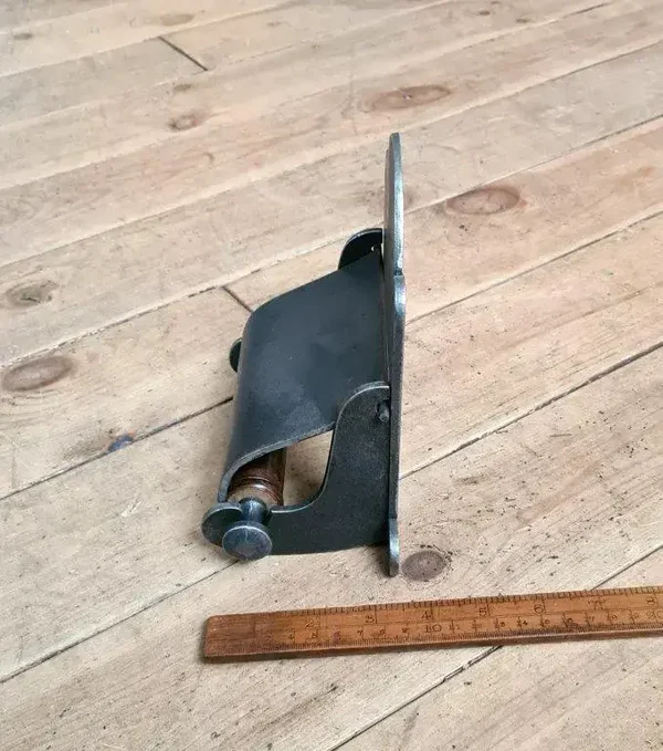 Toilet Roll Holder with Lid PLAIN Cast Antique Iron