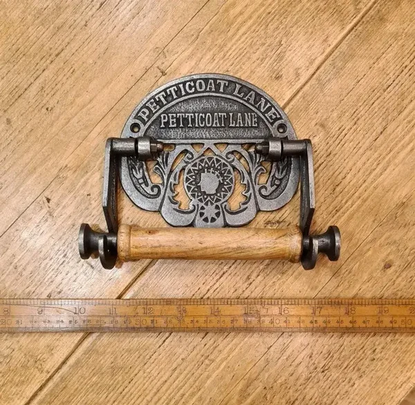Toilet Roll Holder PETTICOAT LANE Cast Antique Iron