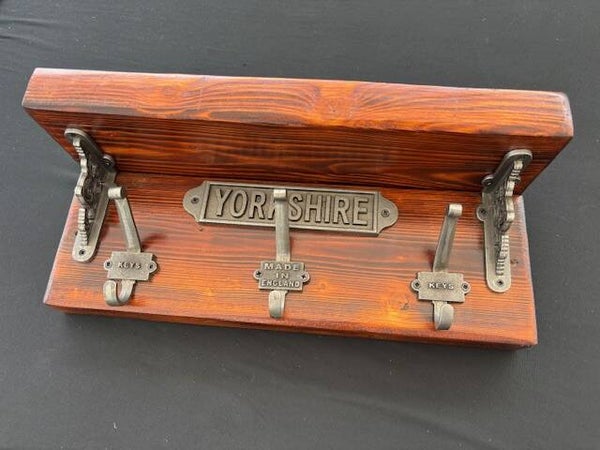 Yorkshire Coat Hanger 3 Hooks