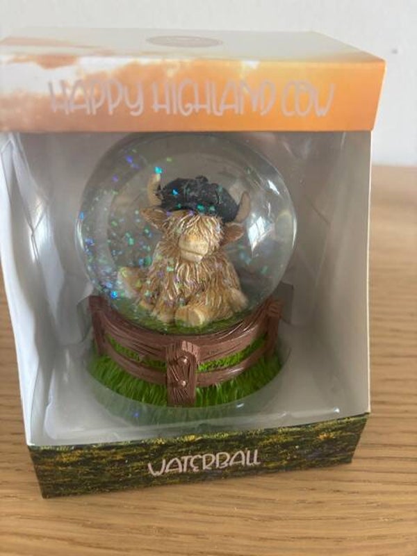 Highland Cow Cap Waterglobe