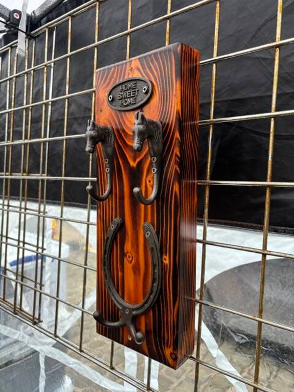 Horseshoe & Horse Coat Hook Rack