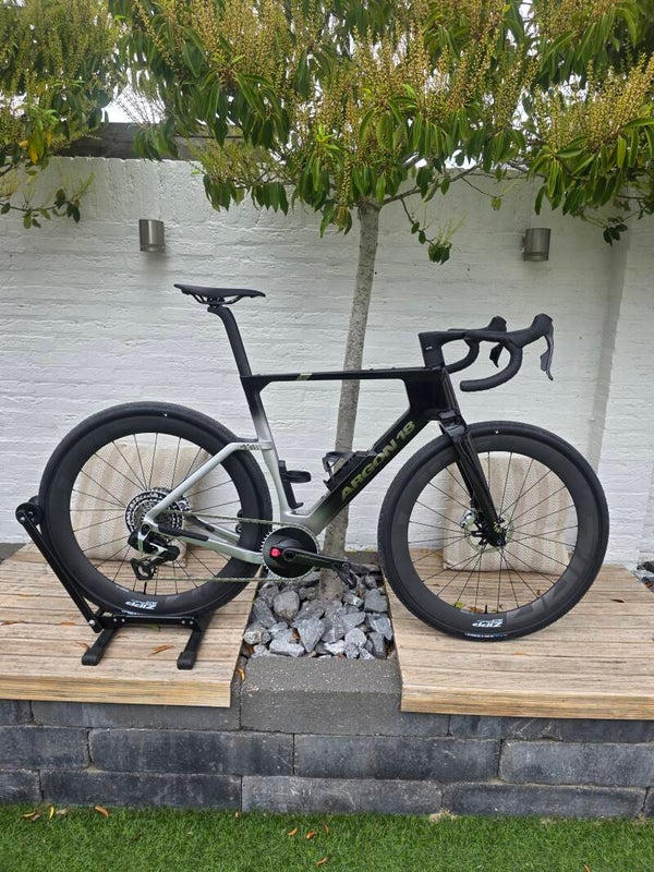 Argon 18 Anti Matter RED XPLR AXS
