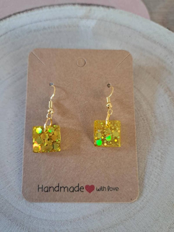 Carrés jaunes paillettes