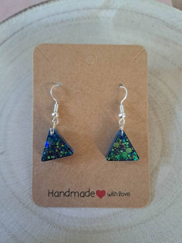 Triangles bleus paillettes