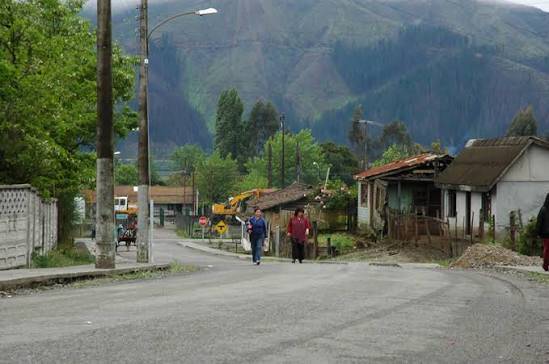 Strassenbild von Quilacoya in Südchile nahe Concepción