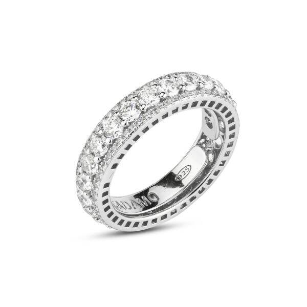Anello grande a veretta con zirconi.