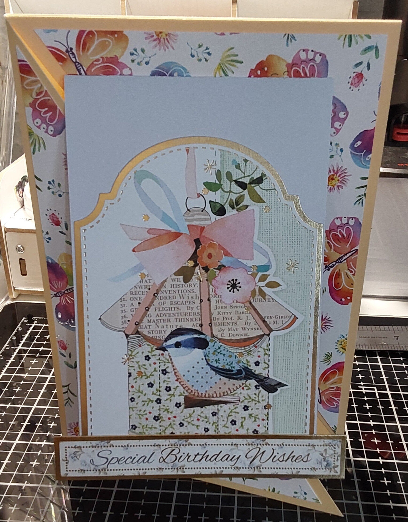 Diagonal fold card 7" x 5"