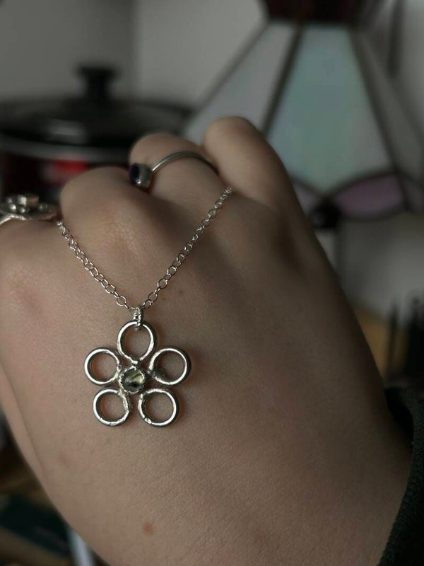 Prehnite Flower Necklace🌸