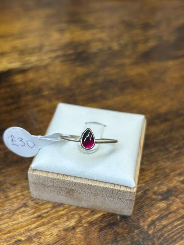 Garnet Ring Size O🌹