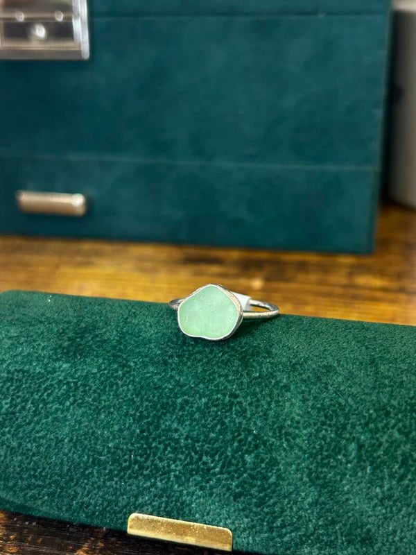 Green Seaglass Ring Size V🌊