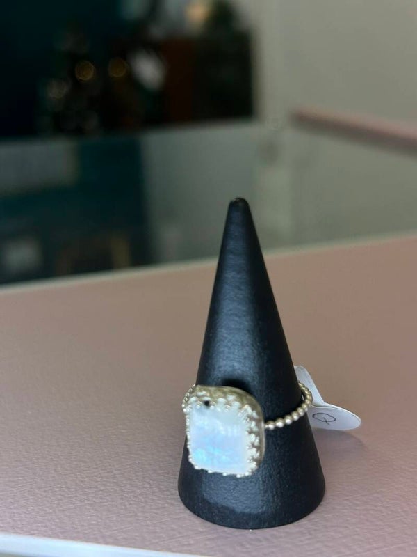 Moonstone Ring Size Q🌛