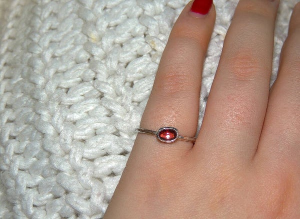 Garnet sterling silver ring size M❤️✨