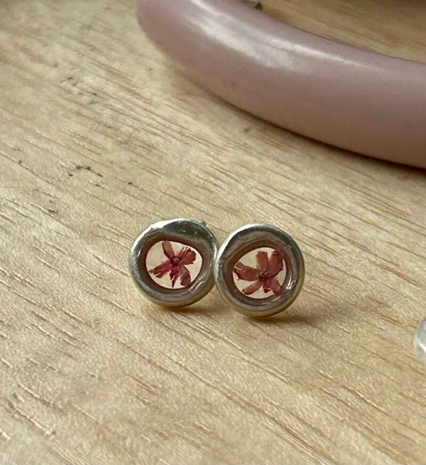 Flower earrings