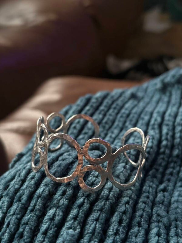 Handmade unique hammered bangle🤩