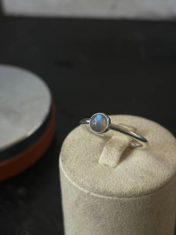 Handmade silver labradorite ring✨Size S