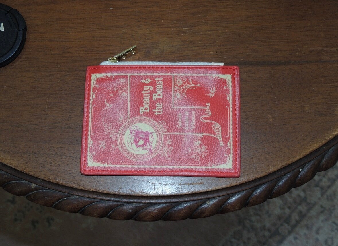 Beauty and the beast coin purse🌹📚