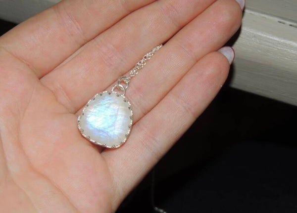 Moonstone necklace🌙✨