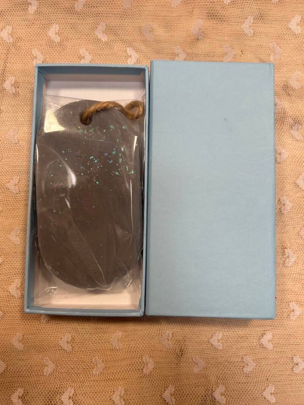 Suspension parfumée black opium☺️