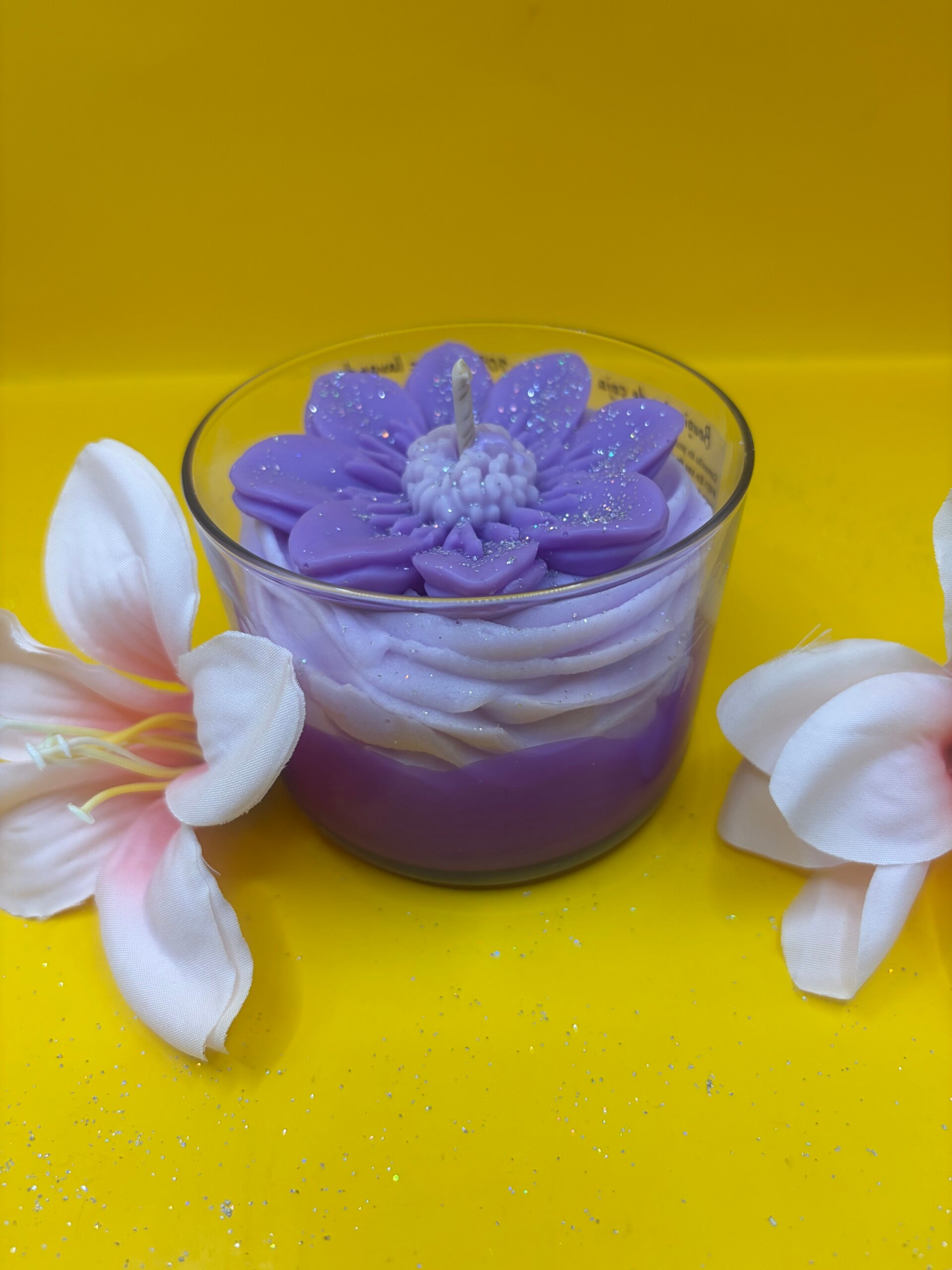 Bougie fleur violette
