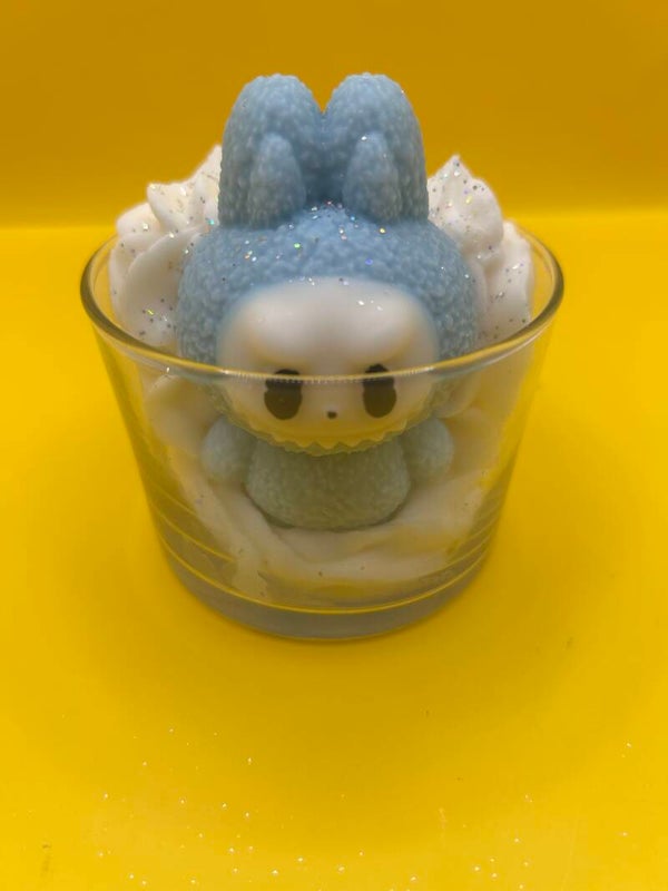Bougie labubu