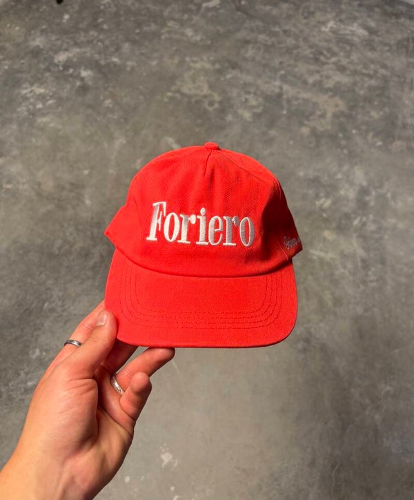 "THE SUN" hat red Foriero