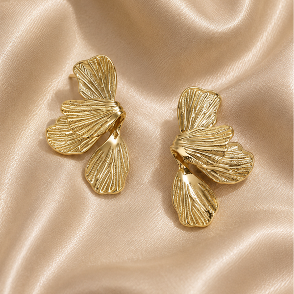 Boucles d’oreilles demi fleurs
