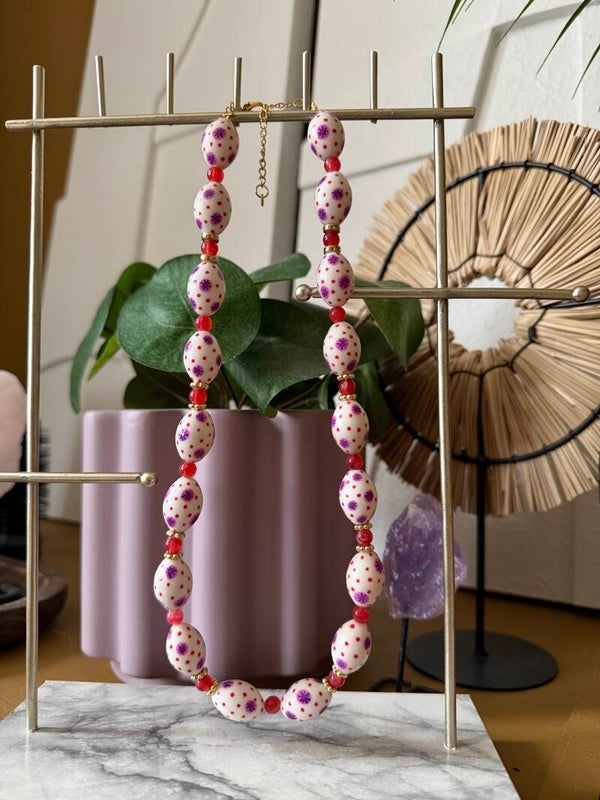 Handgeschilderde kralenketting | Rood/Paars