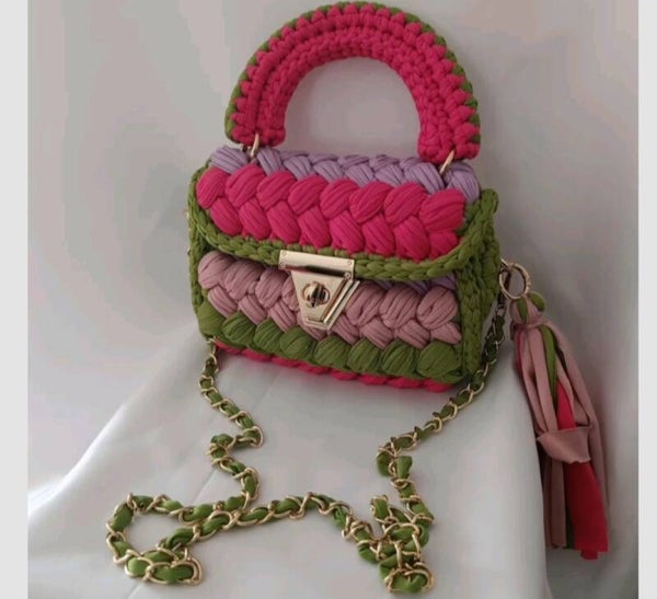 Sac à main tressé trois couleurs