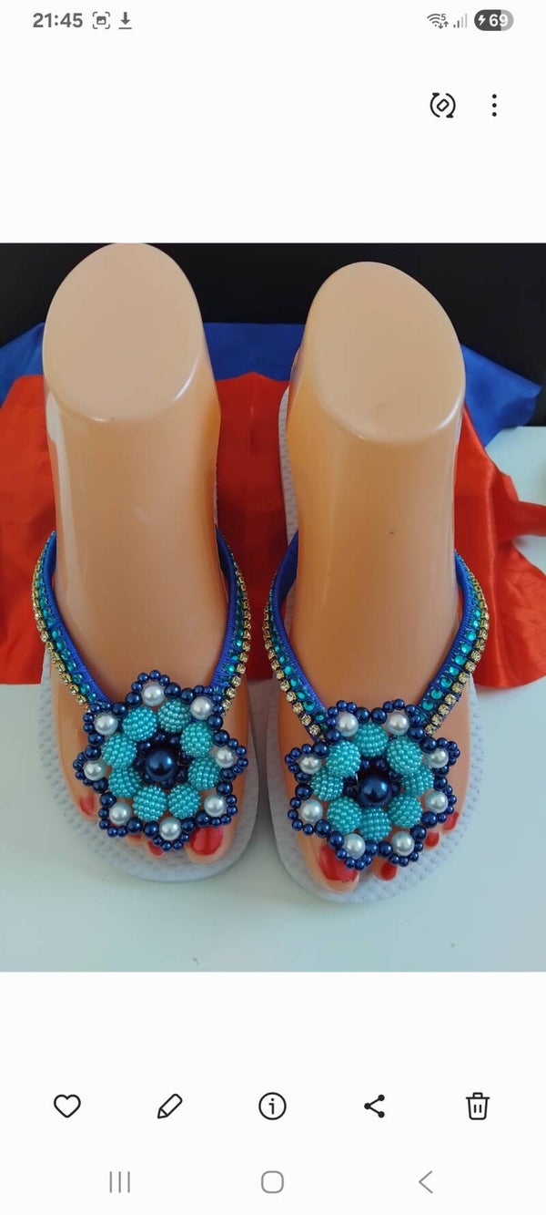 Sandale fleure bleu