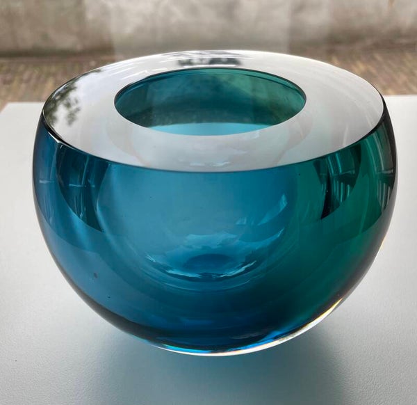 “ OCEAN “ Unique glasobject van George Broft.  2,8 kilo