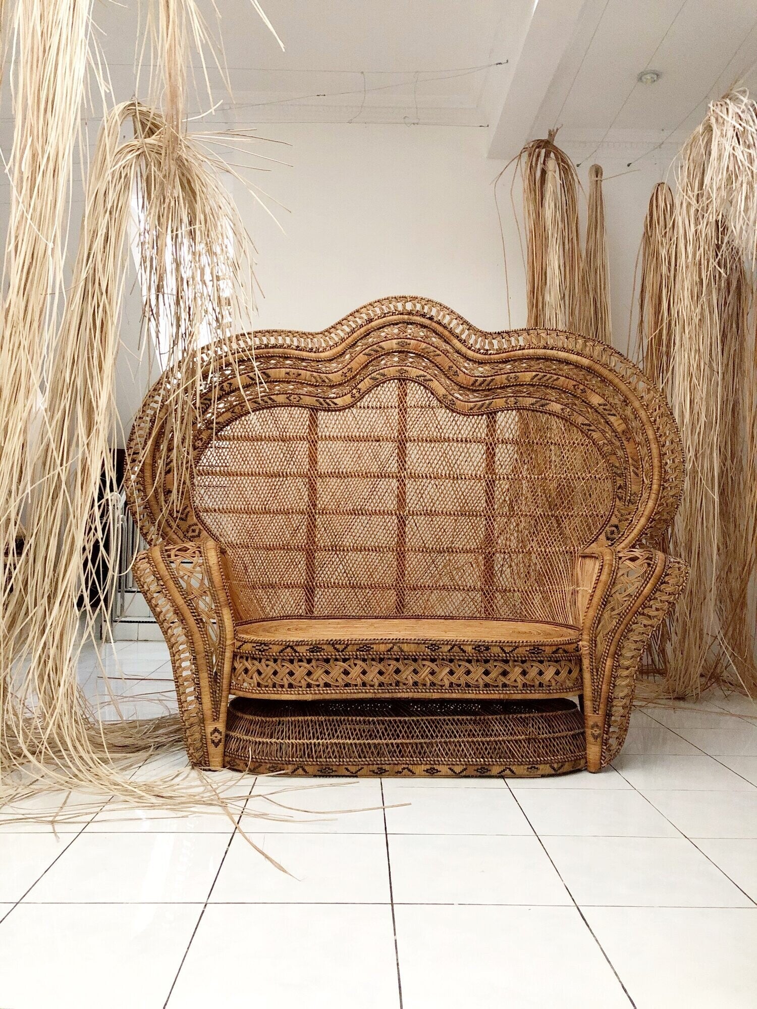 Rotan dubbele bank pauwenstoel