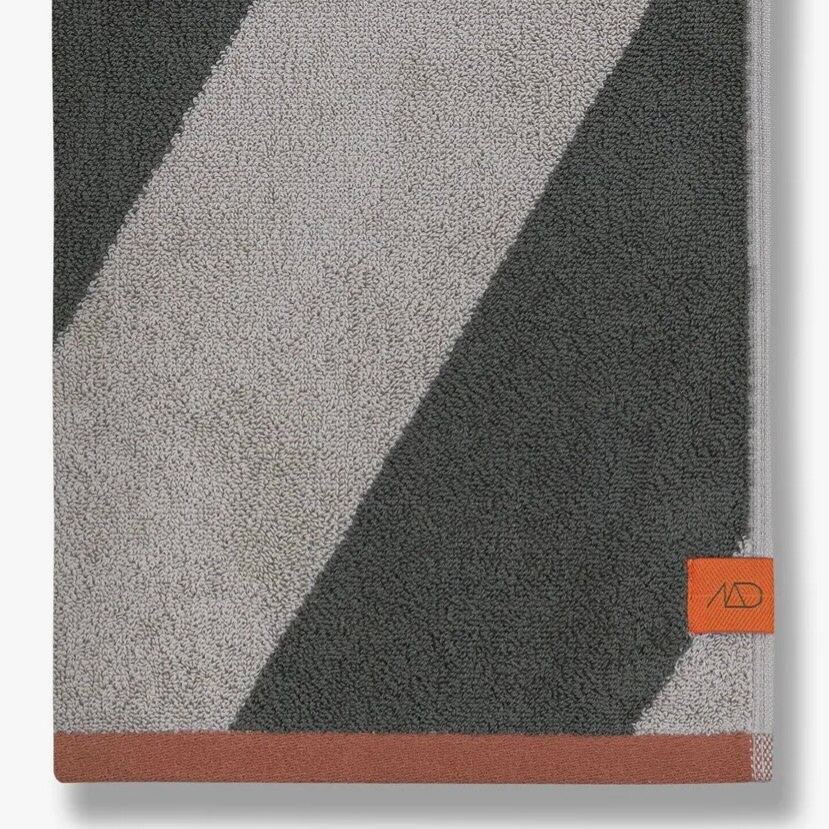 DIAGONAL handdoek - Dark olive