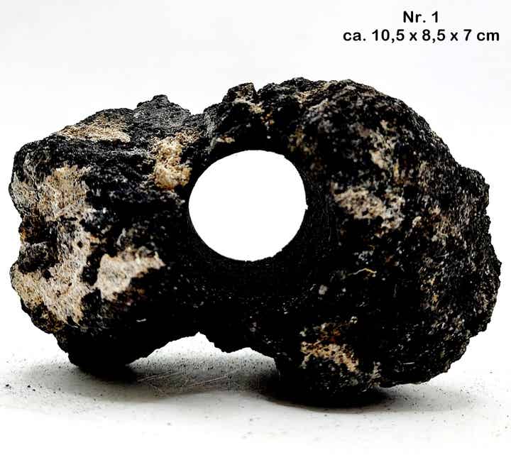 Lavastein schwarz 1-Loch 10-15 cm - mit Auswahl