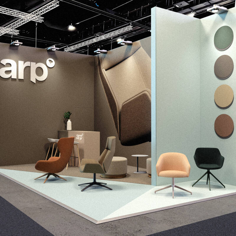 Messestand mit modernen Möbeln und knackigem Design