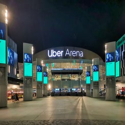 uber-arena-4-1-_1600-standard.jpg