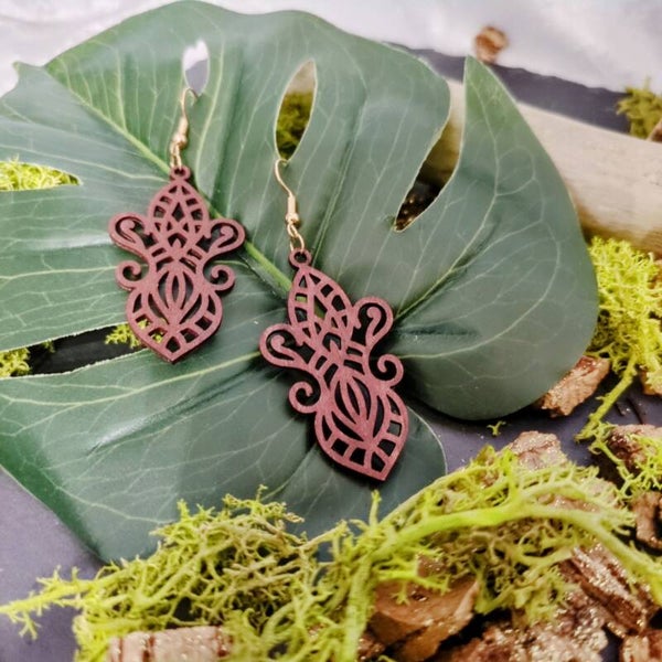 Boucles d'oreilles, bois
