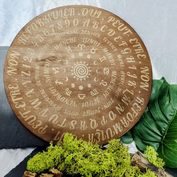 Table divinatoire Pendule