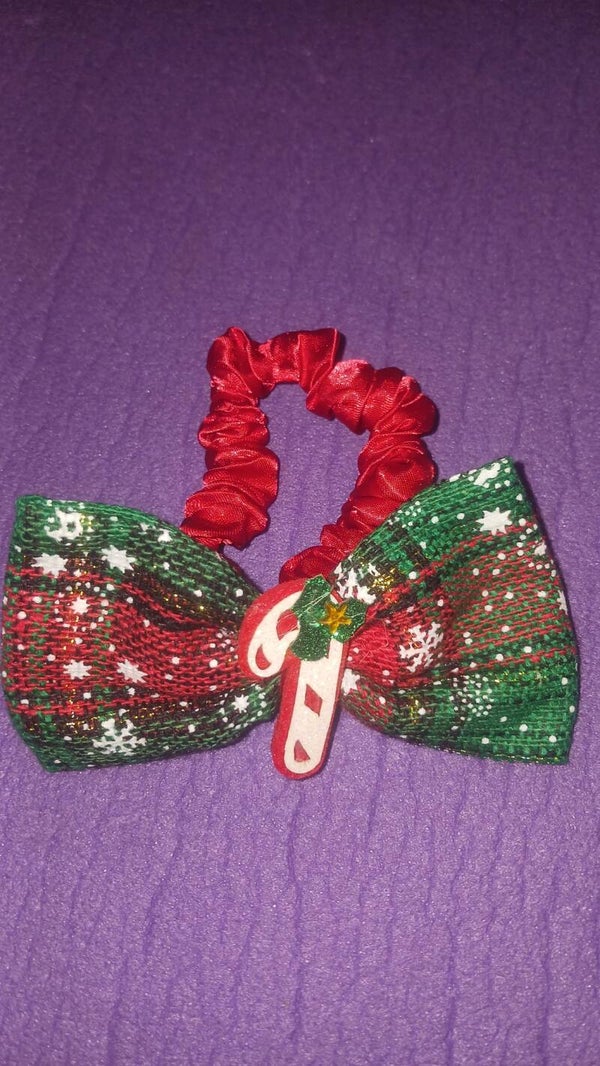 Christmas bobbles & clips bundle 1