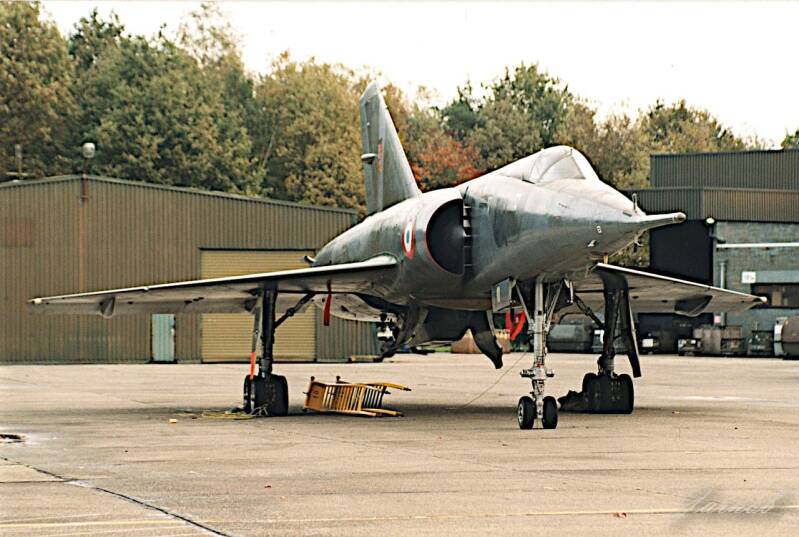 002c-1.jpg