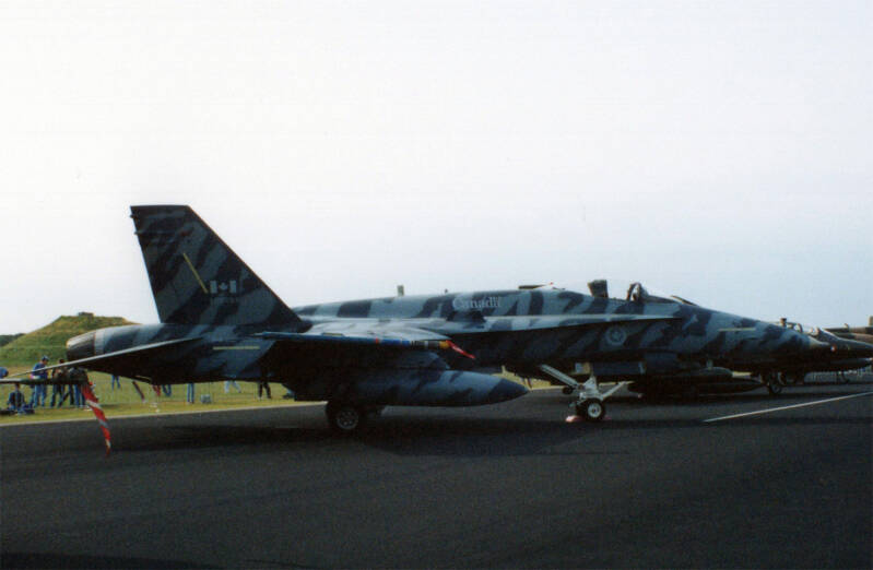 CF18A 188764 439sq CAF